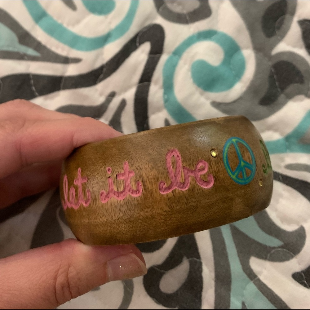VTG “Let it be” Beatles lyric wood hippie bangle